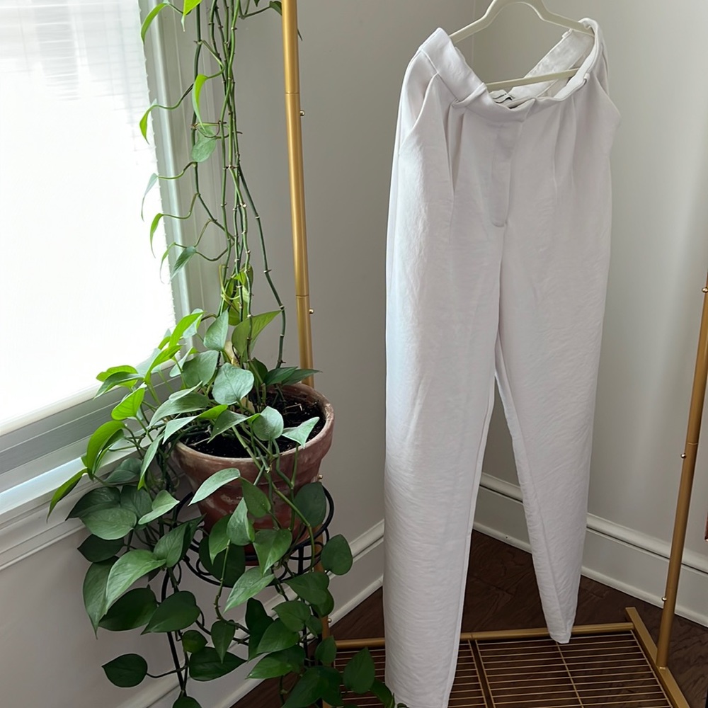 Abercrombie size 33 (16) LONG cream high waisted trousers